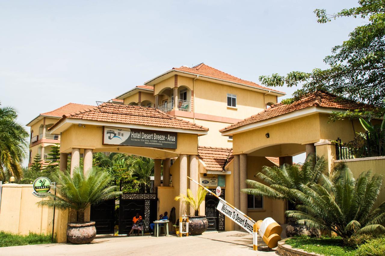 Desert Breeze Hotel Arua Esterno foto